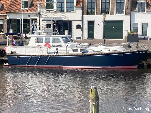 Pilot 44